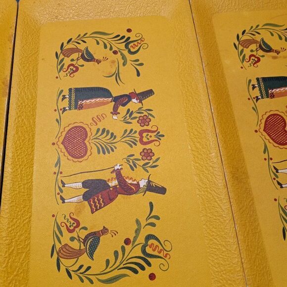 Vintage Kentley Yellow Lap Trays (4) Cottagecore Kitsch Grandmacore - Picture 11 of 11